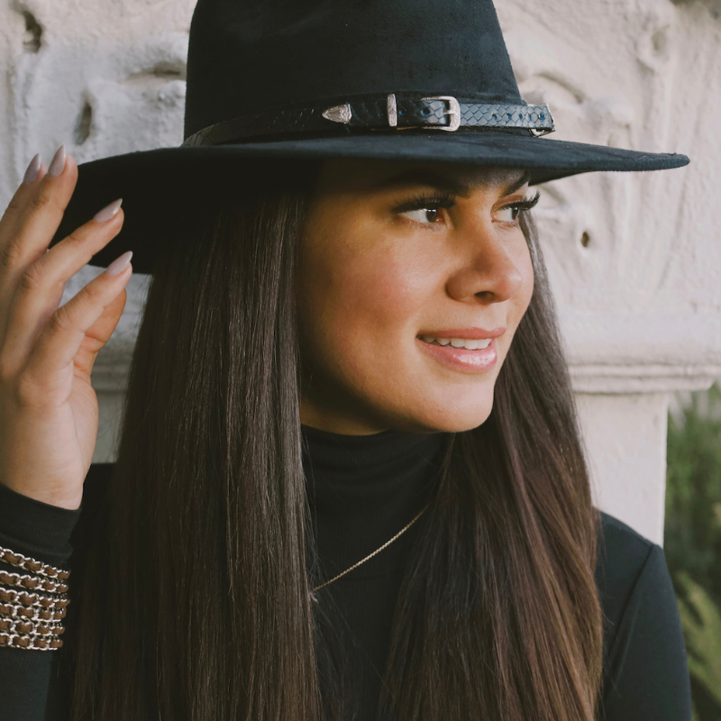 San Cristobal Hat the classic Indiana Style In Color Black